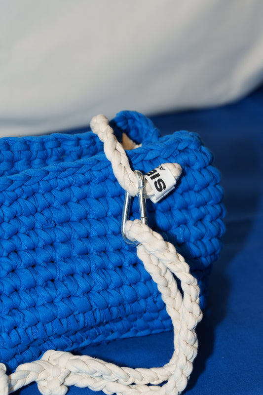 Wavy Blue